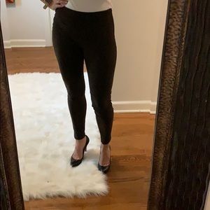 HUE faux suede brown leggings size M